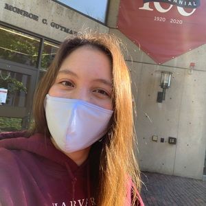 Meet your Posher, Gaby